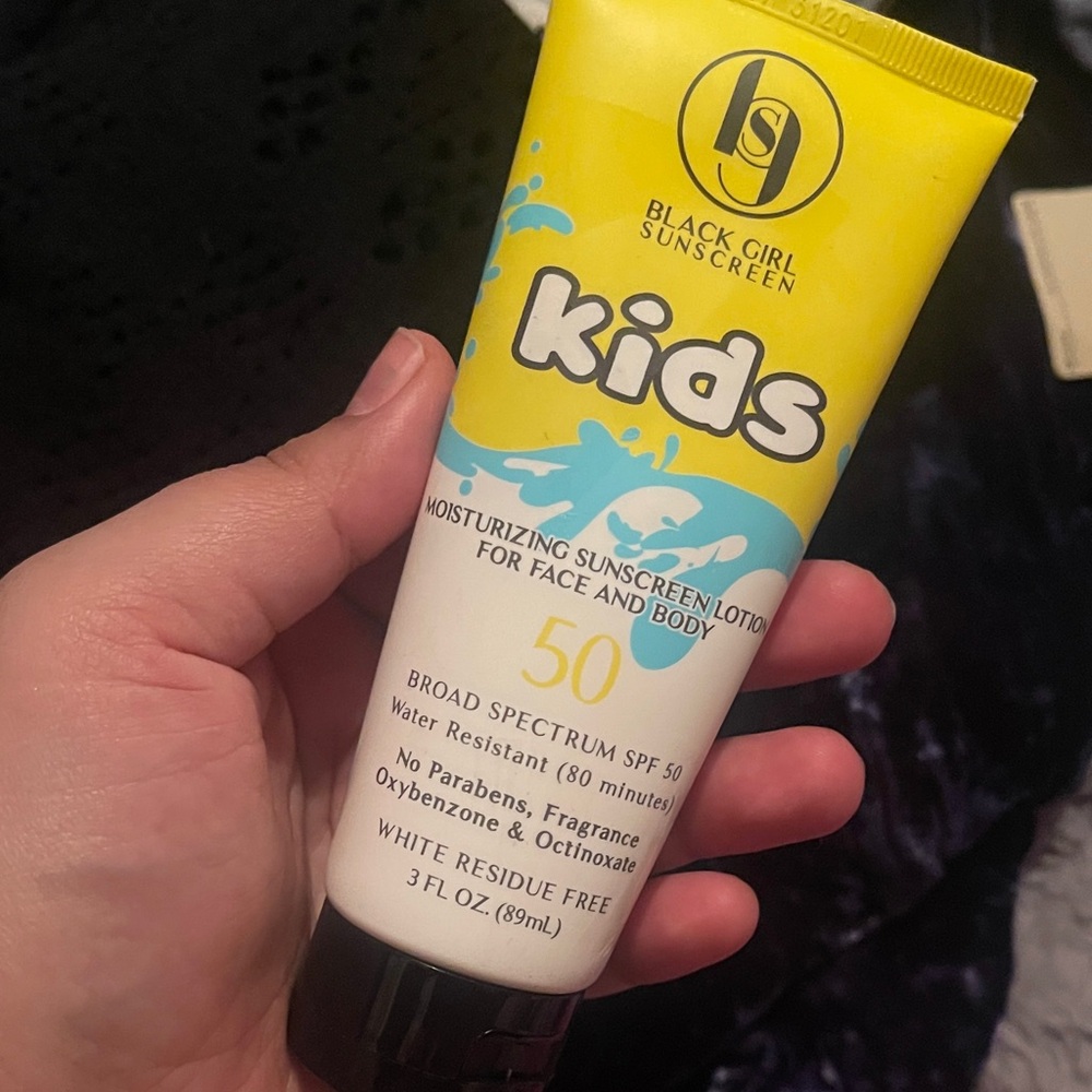Kids Moisturizing Sunscreen Lotion SPF 50 -